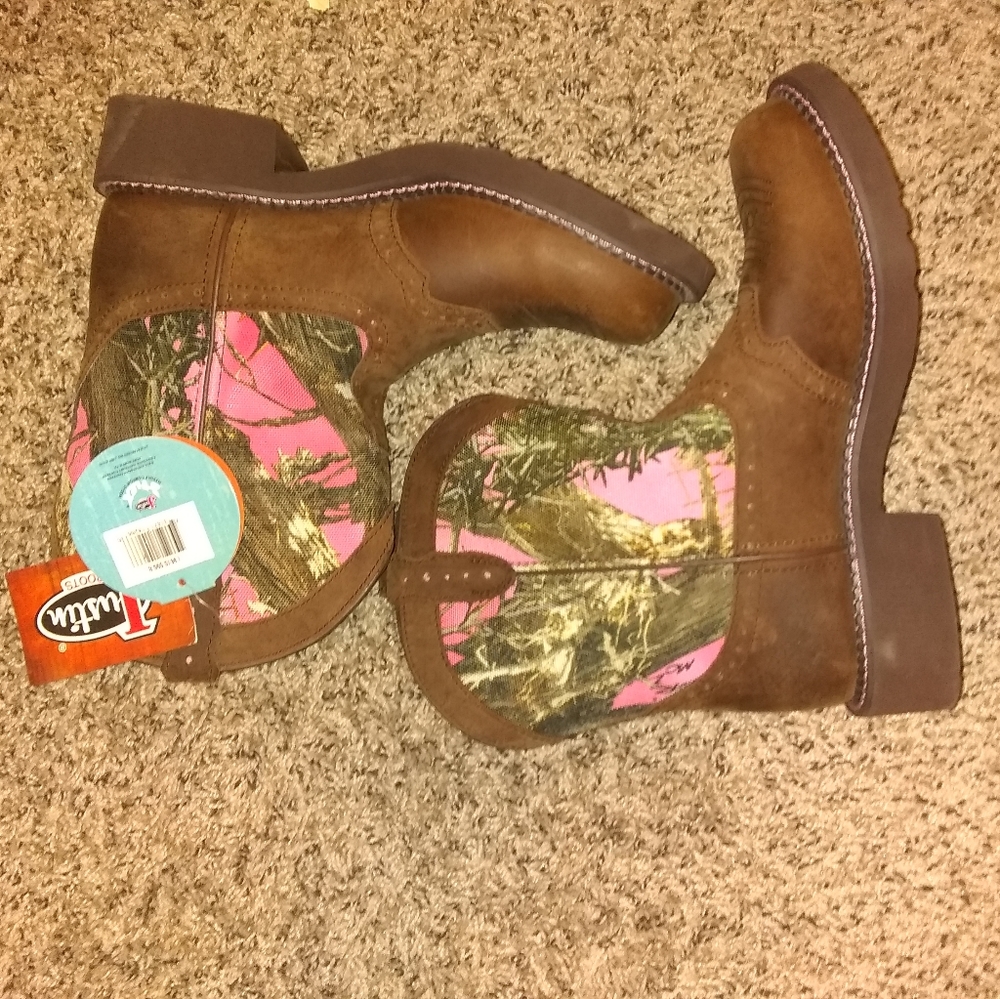 Women's Justin boots